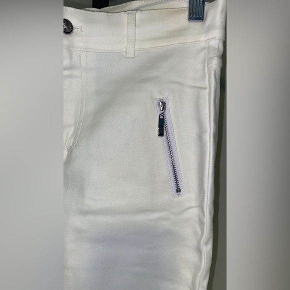 Patrizia Luca Split Front Ankle Pant in White - Picture 6 of 10